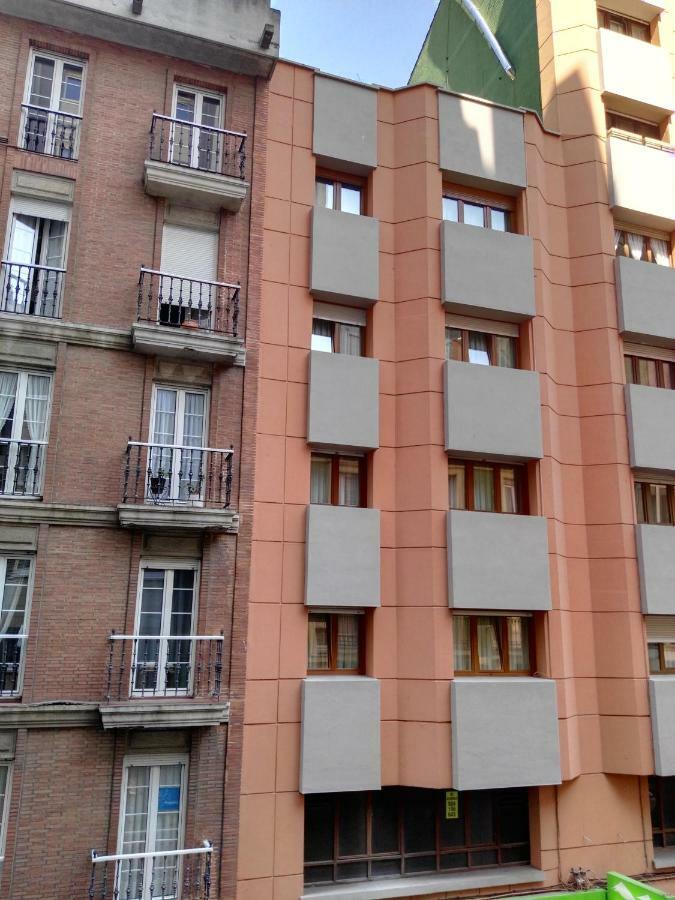 Tierra Encantada Gijón Buitenkant foto